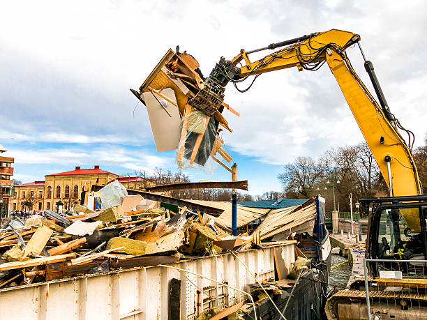Best Professional Junk Removal  in New Haven, WV